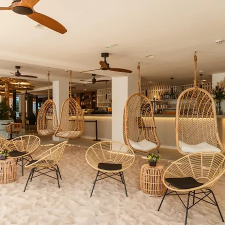 Del Sol Apartment